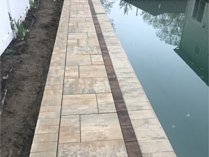 nicolock chesapeake alpine contemporary smooth pavers oyster blend circle kit double border pool patio brick pavers paver patio around pool_1